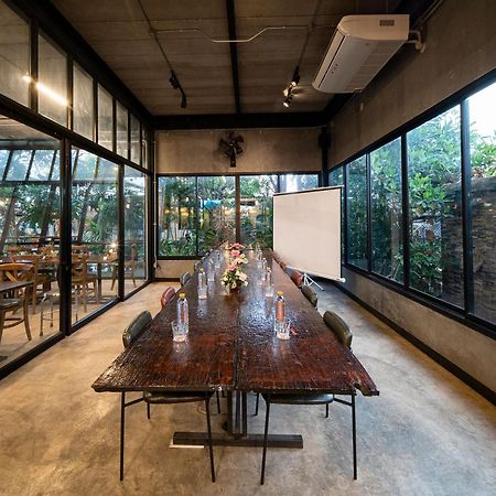 Crystal Resort Korat Nakhonratchasima Eksteriør billede