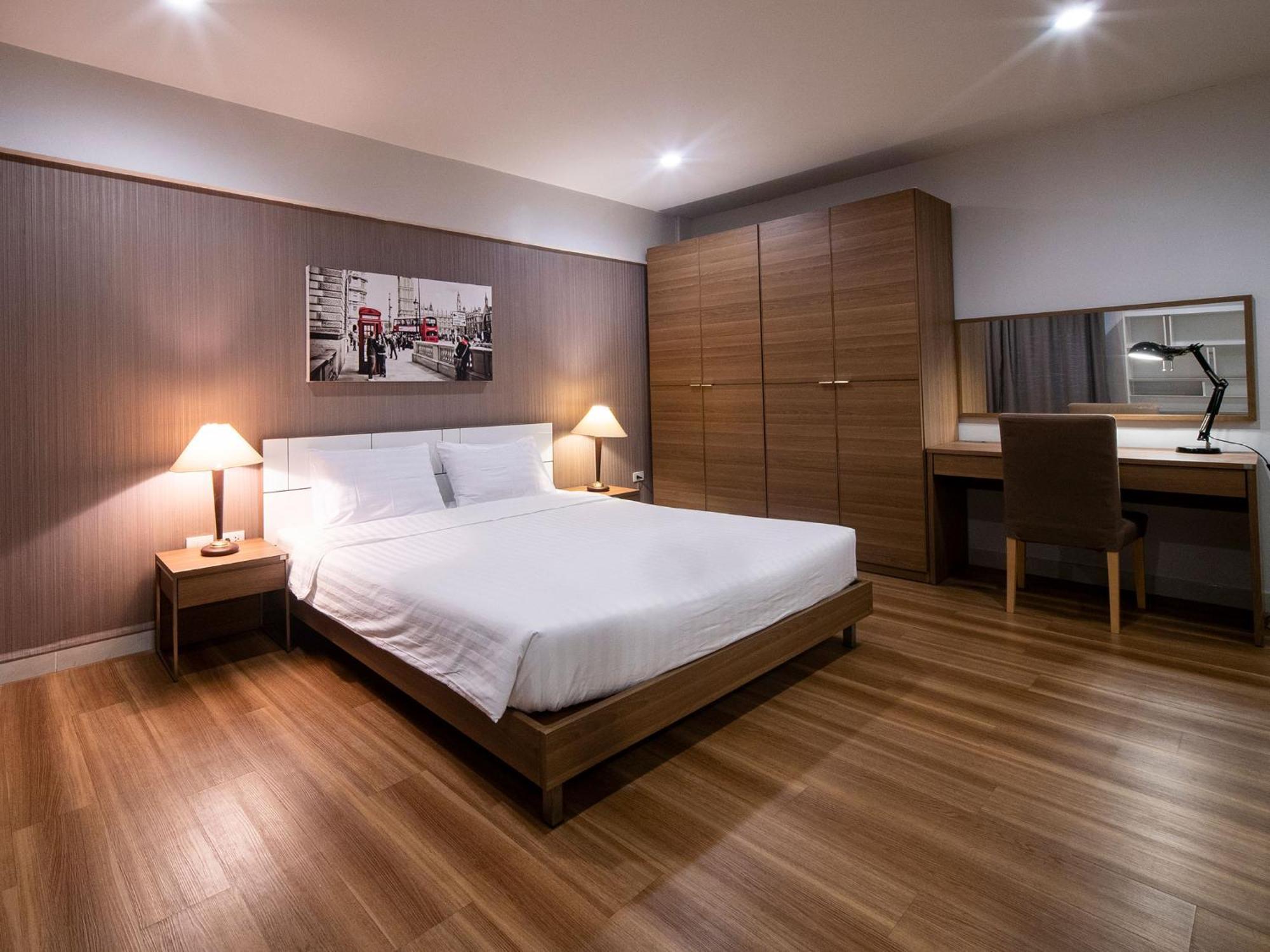 Crystal Resort Korat Nakhonratchasima Eksteriør billede