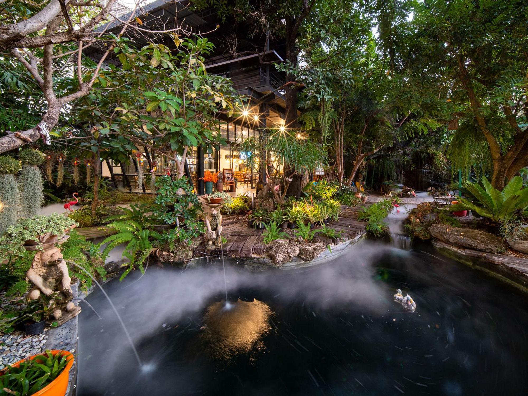Crystal Resort Korat Nakhonratchasima Eksteriør billede